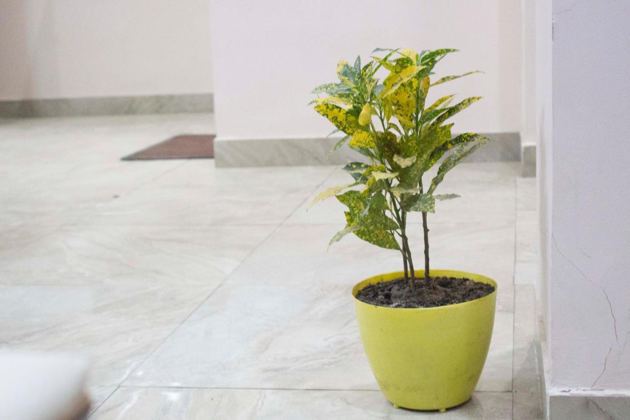 Jsb Hotel Faridabad Exterior foto